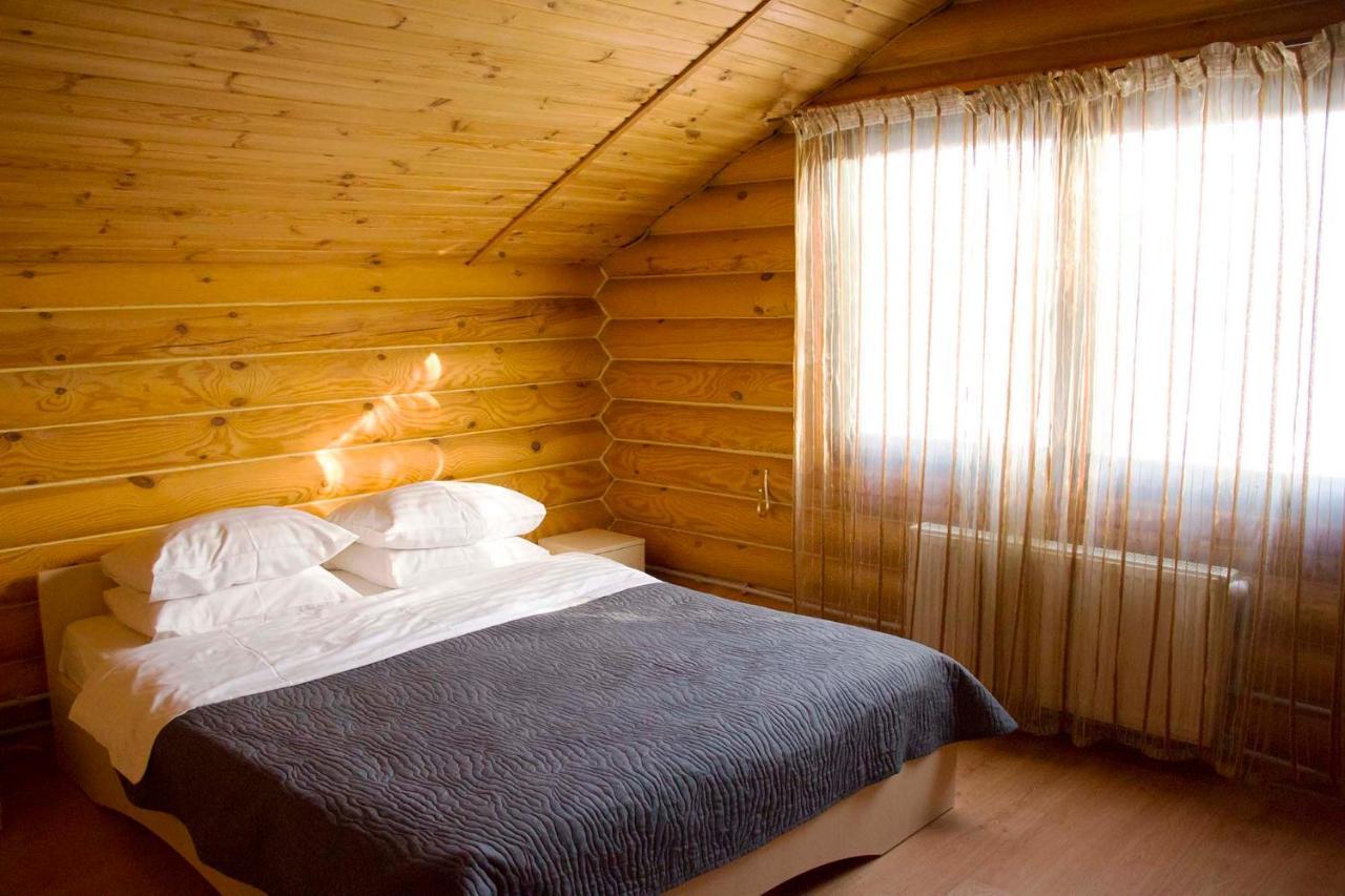 Hotel Fregat Kiev Esterno foto