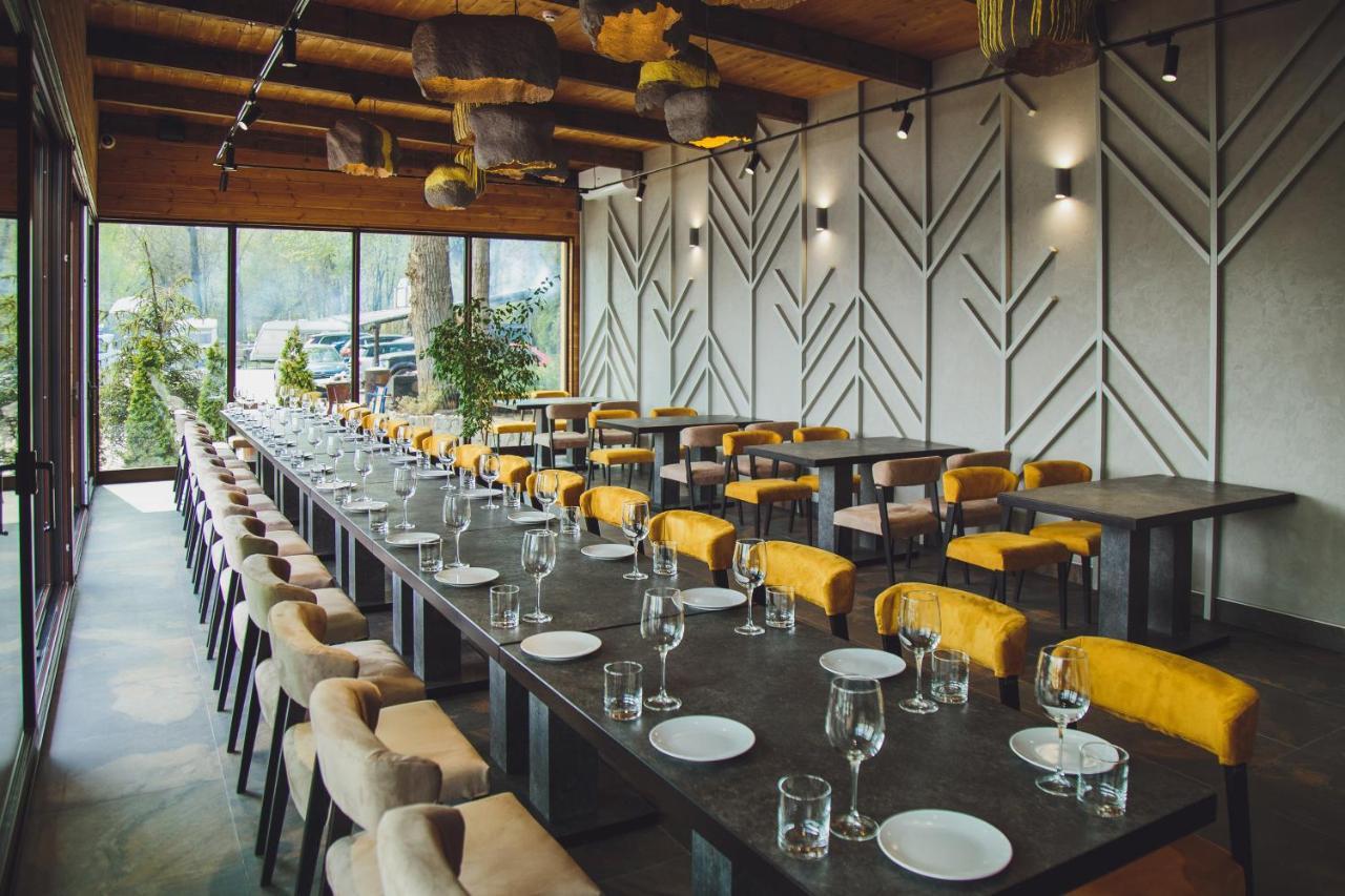 Hotel Fregat Kiev Esterno foto
