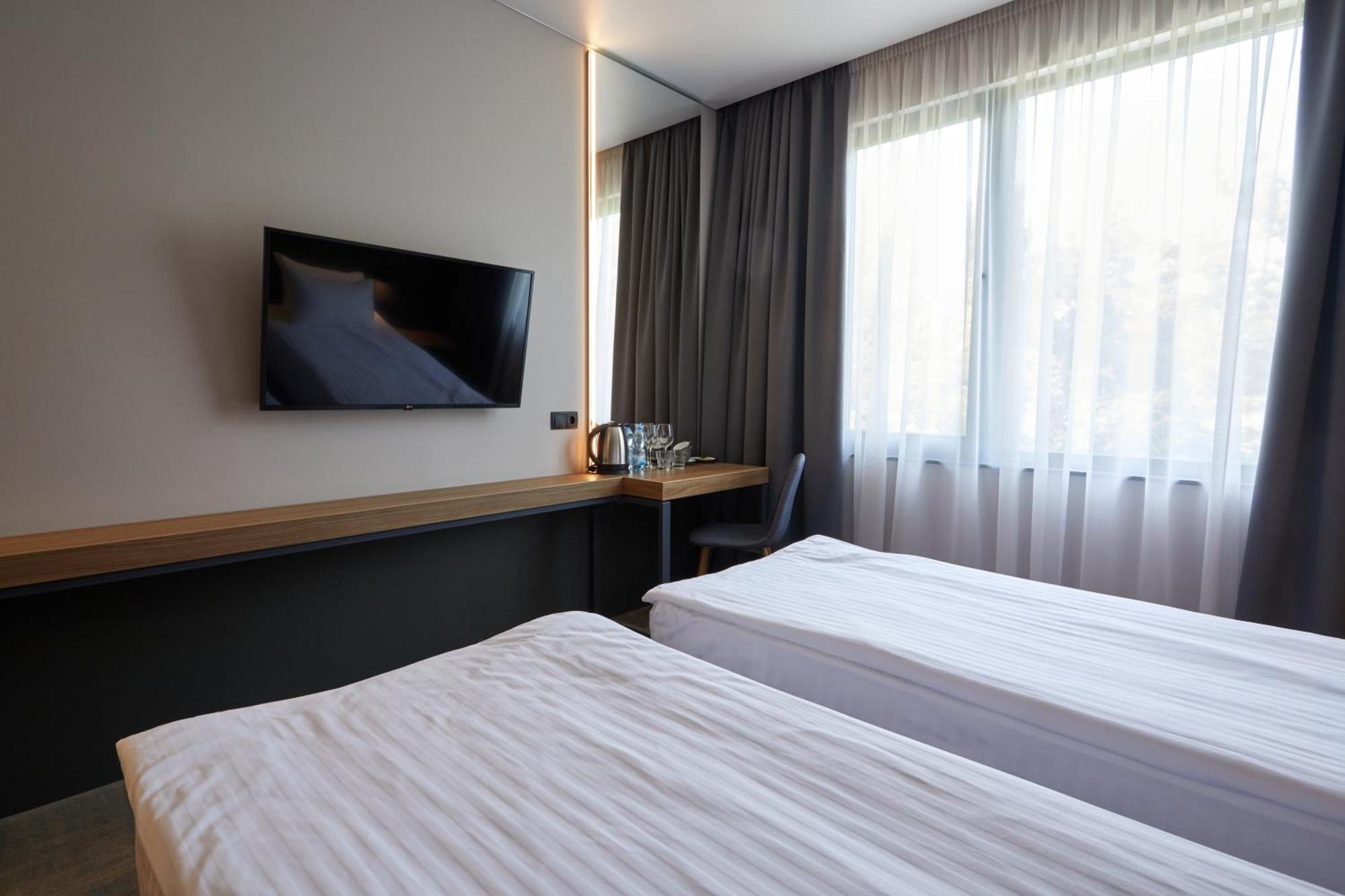 Hotel Fregat Kiev Esterno foto