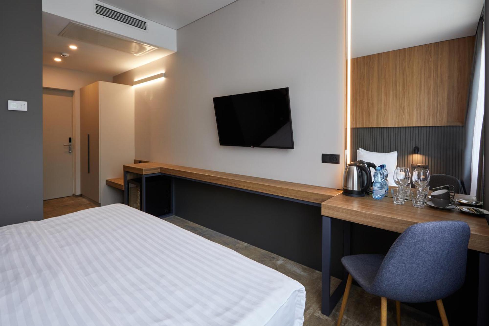 Hotel Fregat Kiev Esterno foto