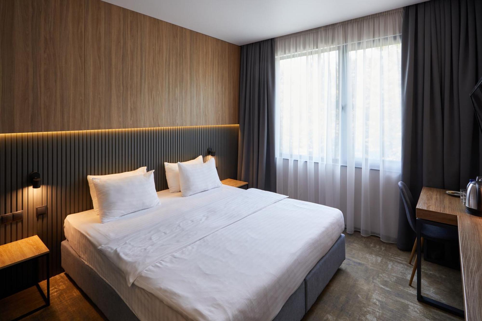 Hotel Fregat Kiev Esterno foto